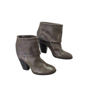 Vince Camuto Leather FoldOver Ankle Boot Women Sz 9 Taupe Brn 4" Block Heel Shoe